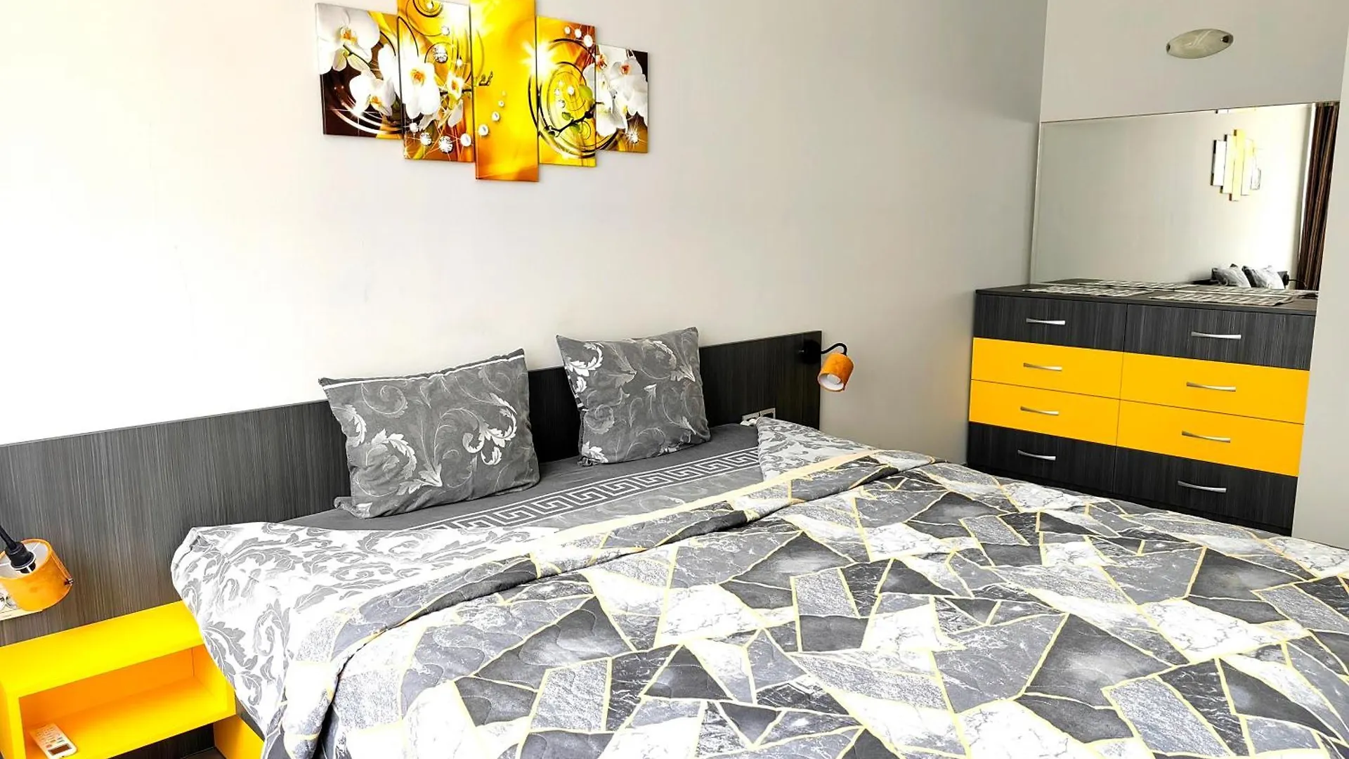 Sofia Hotel Apartments